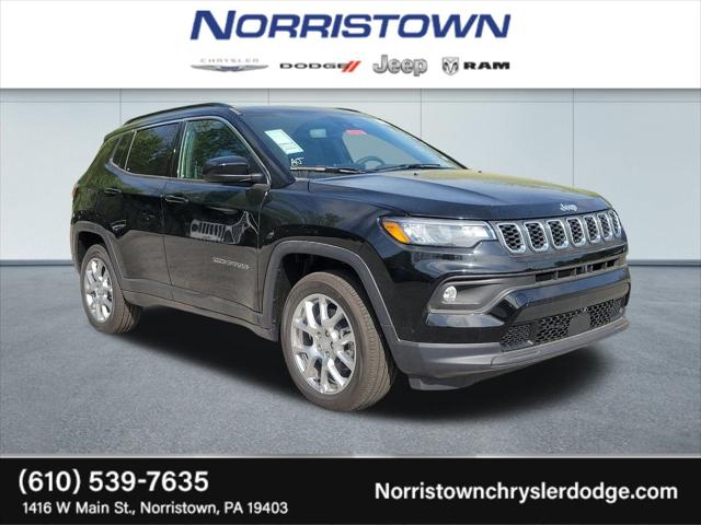 2024 Jeep Compass COMPASS LATITUDE LUX 4X4