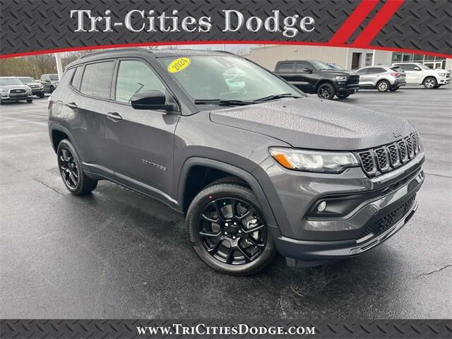 2024 Jeep Compass COMPASS LATITUDE 4X4