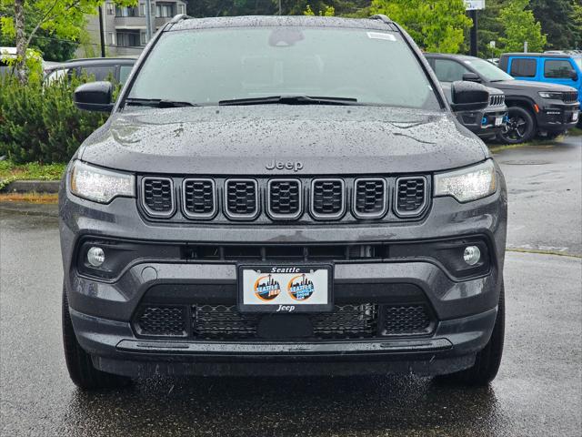 2024 Jeep Compass COMPASS LATITUDE 4X4