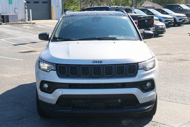 2024 Jeep Compass COMPASS LATITUDE 4X4