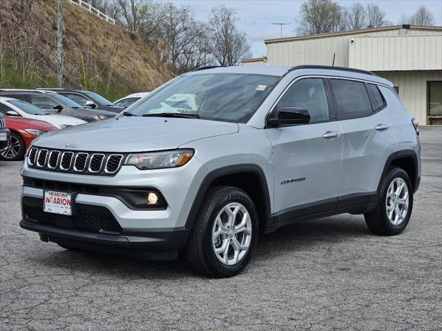 2024 Jeep Compass COMPASS LATITUDE 4X4