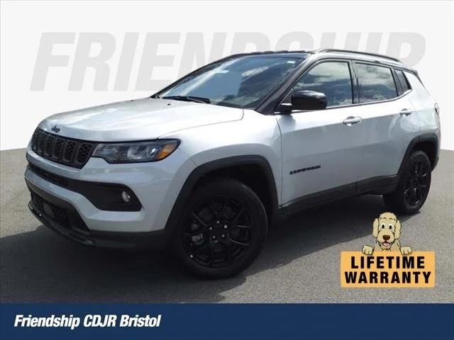 2024 Jeep Compass COMPASS LATITUDE 4X4