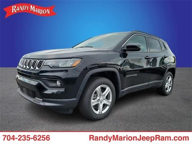 2024 Jeep Compass COMPASS LATITUDE 4X4