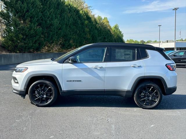 2024 Jeep Compass COMPASS LATITUDE 4X4