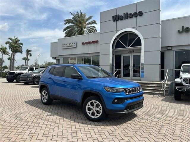 2024 Jeep Compass COMPASS LATITUDE 4X4