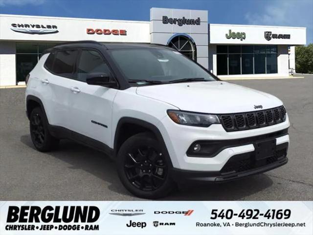 2024 Jeep Compass COMPASS LATITUDE 4X4