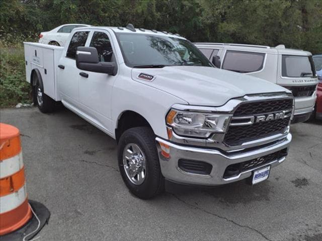 2024 RAM Ram 2500 RAM 2500 TRADESMAN CREW CAB 4X4 8 BOX