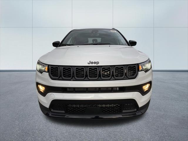 2024 Jeep Compass COMPASS LATITUDE 4X4