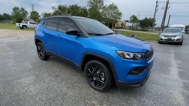 2024 Jeep Compass COMPASS LATITUDE 4X4