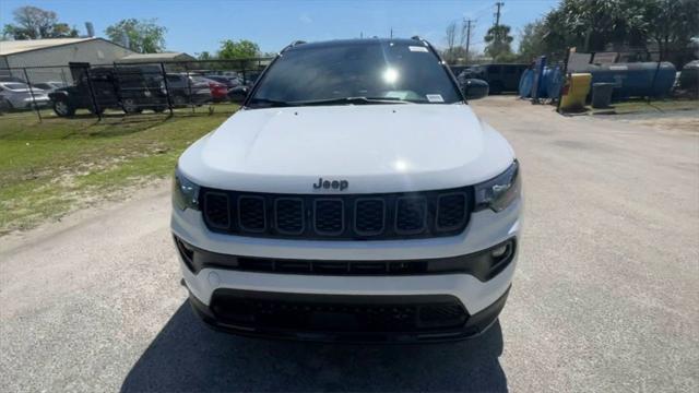 2024 Jeep Compass COMPASS LATITUDE 4X4