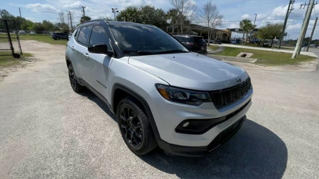 2024 Jeep Compass COMPASS LATITUDE 4X4