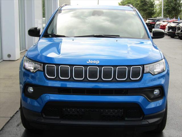 2024 Jeep Compass COMPASS LATITUDE LUX 4X4