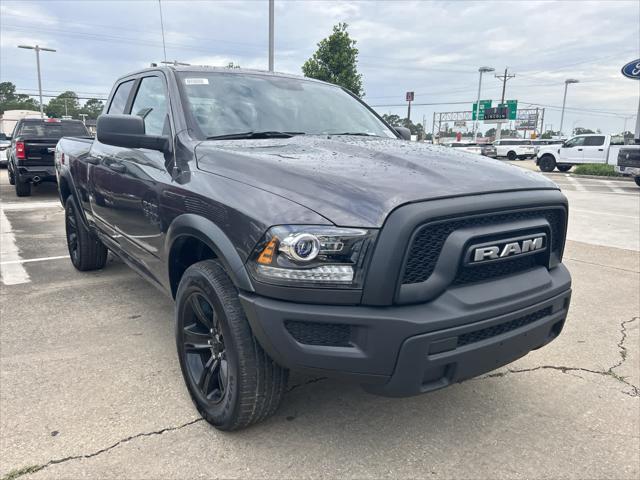 2024 RAM Ram 1500 Classic RAM 1500 CLASSIC WARLOCK QUAD CAB 4X4 64 BOX