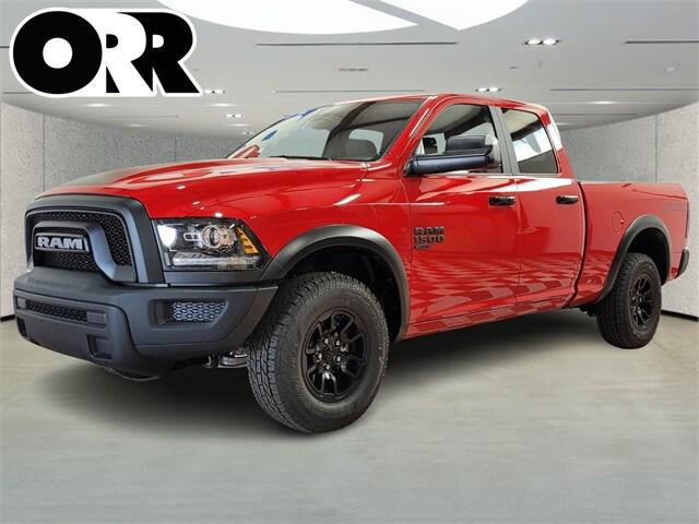 2024 RAM Ram 1500 Classic RAM 1500 CLASSIC WARLOCK QUAD CAB 4X4 64 BOX