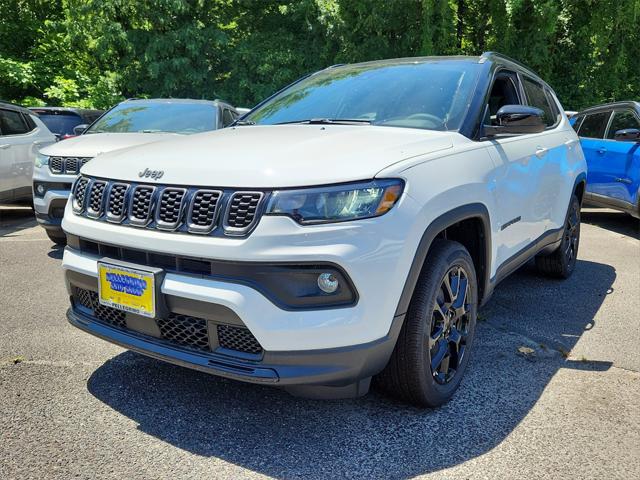 2024 Jeep Compass COMPASS LATITUDE 4X4