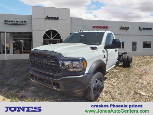 2024 RAM Ram 5500 Chassis Cab RAM 5500 TRADESMAN CHASSIS REGULAR CAB 4X2 120 CA