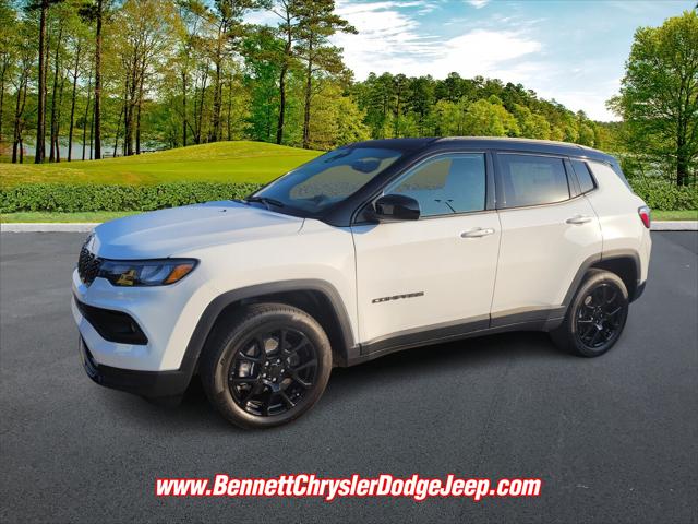 2024 Jeep Compass COMPASS LATITUDE 4X4