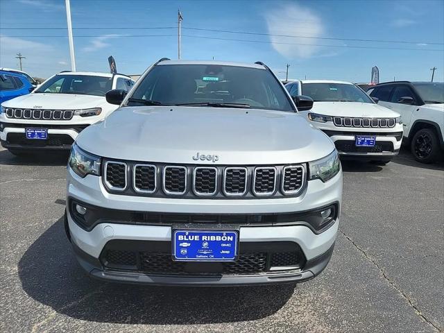 2024 Jeep Compass COMPASS LATITUDE 4X4