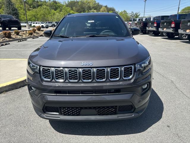 2024 Jeep Compass COMPASS LATITUDE LUX 4X4