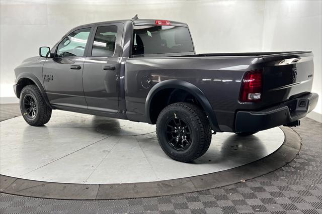 2024 RAM Ram 1500 Classic RAM 1500 CLASSIC WARLOCK QUAD CAB 4X4 64 BOX