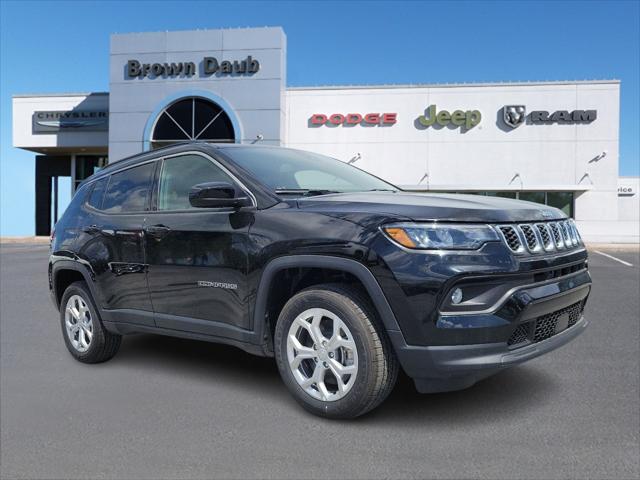 2024 Jeep Compass COMPASS LATITUDE 4X4