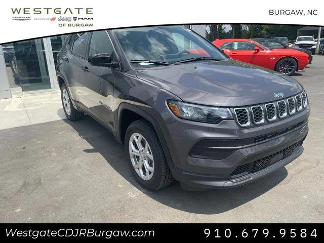 2024 Jeep Compass COMPASS LATITUDE 4X4