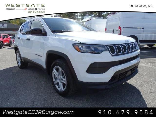 2024 Jeep Compass COMPASS LATITUDE 4X4