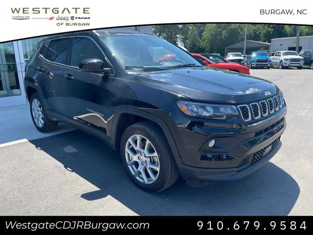 2024 Jeep Compass COMPASS LATITUDE LUX 4X4