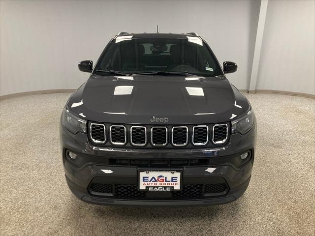 2024 Jeep Compass COMPASS LATITUDE 4X4