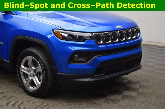 2024 Jeep Compass COMPASS LATITUDE 4X4