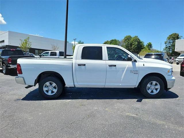 2024 RAM Ram 1500 Classic RAM 1500 CLASSIC TRADESMAN CREW CAB 4X4 57 BOX