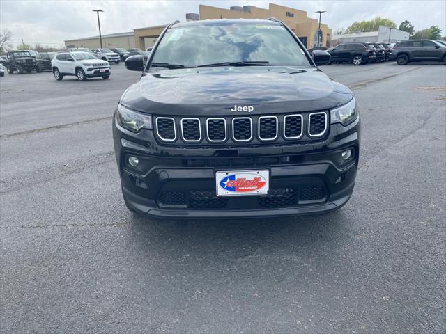 2024 Jeep Compass COMPASS LATITUDE 4X4