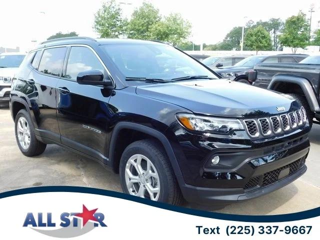 2024 Jeep Compass COMPASS LATITUDE 4X4