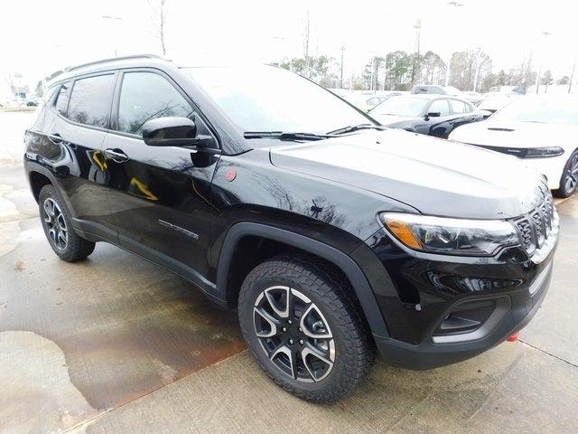 2024 Jeep Compass COMPASS TRAILHAWK 4X4