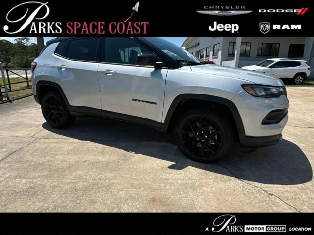 2024 Jeep Compass COMPASS LATITUDE 4X4