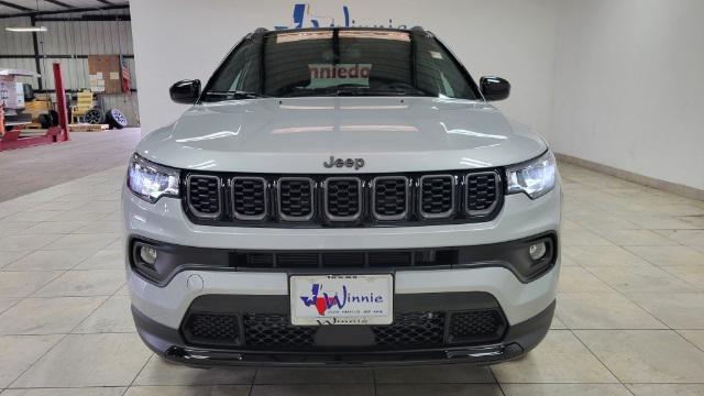 2024 Jeep Compass COMPASS LATITUDE 4X4