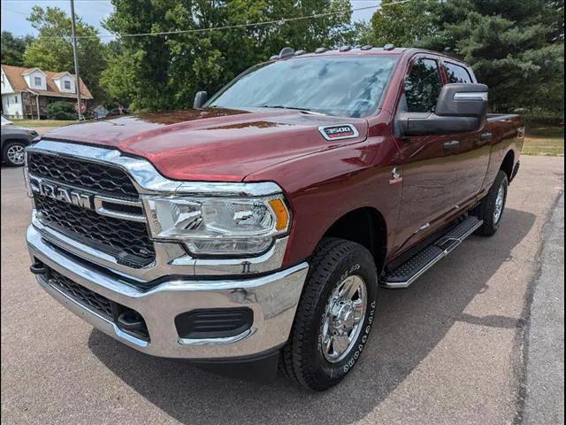 2024 RAM Ram 3500 RAM 3500 TRADESMAN CREW CAB 4X4 64 BOX