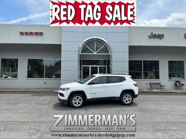 2024 Jeep Compass COMPASS LATITUDE 4X4