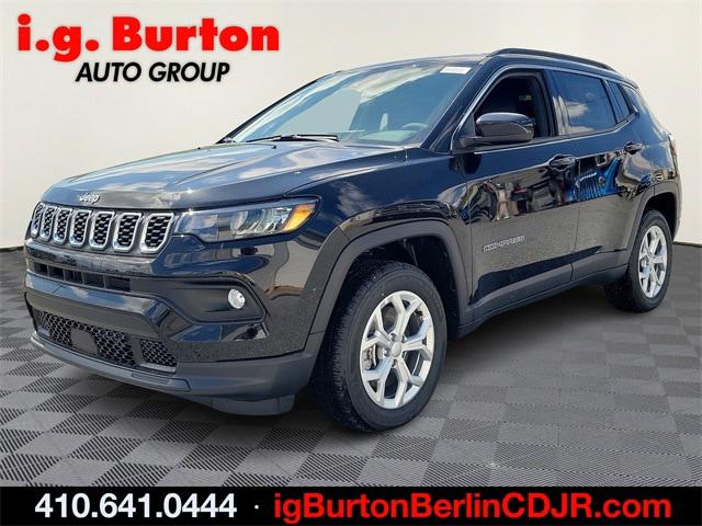 2024 Jeep Compass COMPASS LATITUDE 4X4