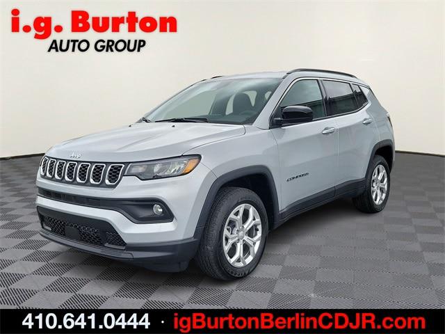 2024 Jeep Compass COMPASS LATITUDE 4X4