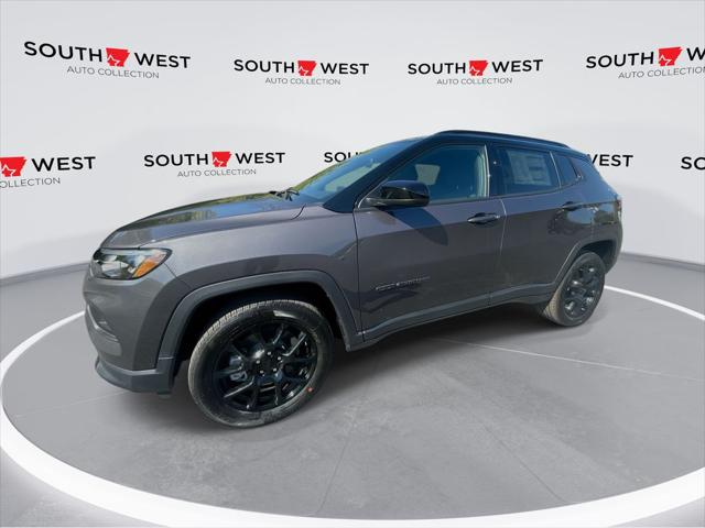 2024 Jeep Compass COMPASS LATITUDE 4X4