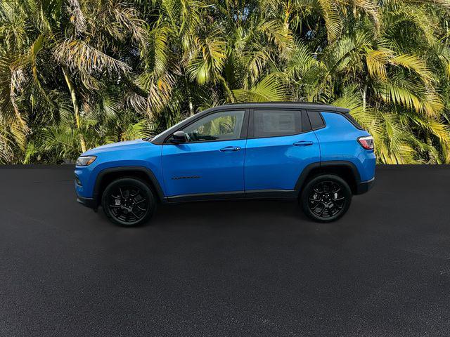 2024 Jeep Compass COMPASS LATITUDE 4X4