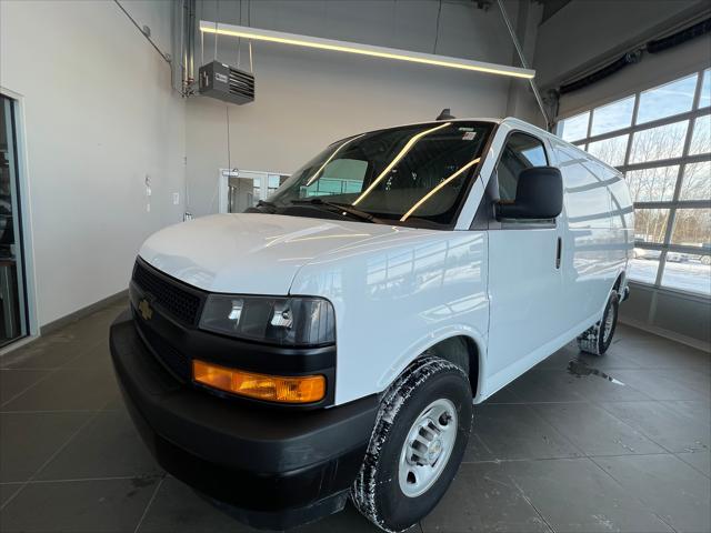 2022 Chevrolet Express Cargo RWD 2500 Regular Wheelbase WT