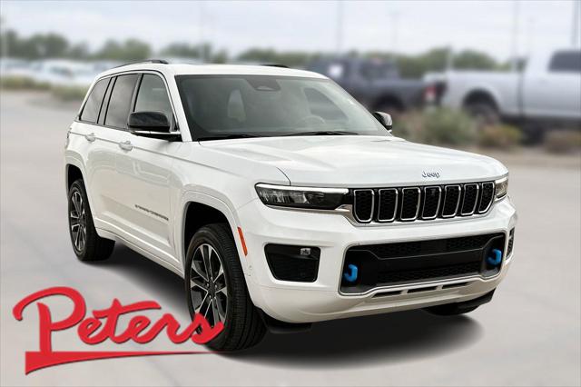 2022 Jeep Grand Cherokee 4xe Overland 4x4