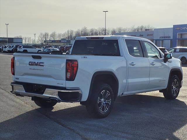 2023 GMC Sierra 1500 4WD Crew Cab Short Box SLE