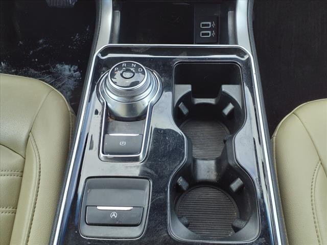 2020 Ford Edge Unknown