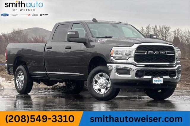 2024 RAM Ram 3500 RAM 3500 TRADESMAN CREW CAB 4X4 8 BOX