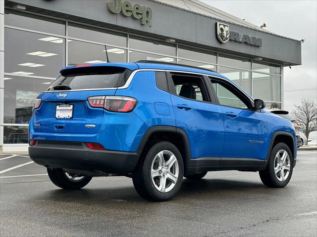 2024 Jeep Compass COMPASS LATITUDE 4X4