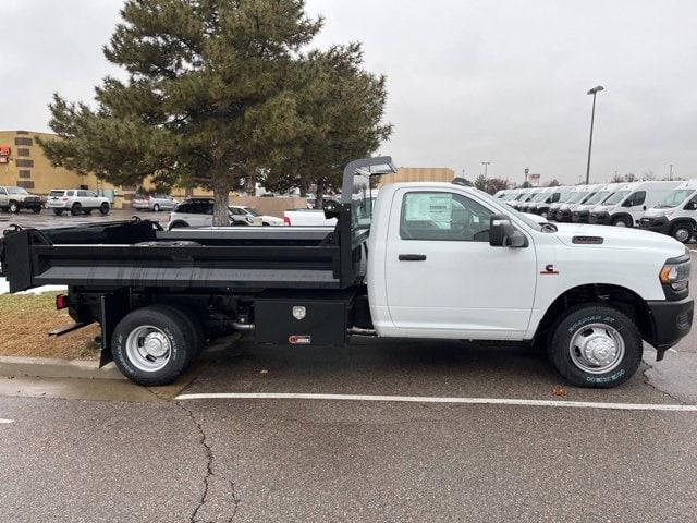 2024 RAM Ram 3500 Chassis Cab RAM 3500 TRADESMAN CHASSIS REGULAR CAB 4X4 84 CA