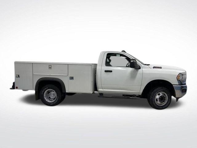 2024 RAM Ram 3500 Chassis Cab RAM 3500 TRADESMAN CHASSIS REGULAR CAB 4X4 60 CA